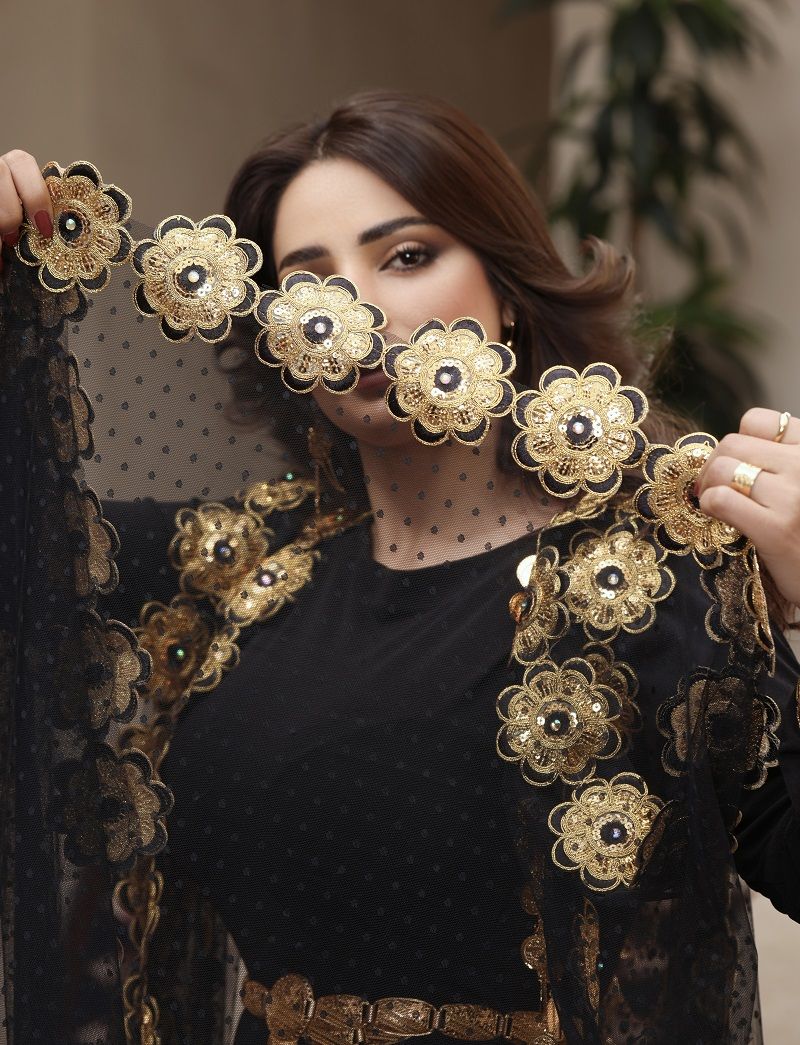 مكياج تراثي نجدي في يوم التأسيس السعودي بأنامل خبيرة المكياج العنود العتيبي