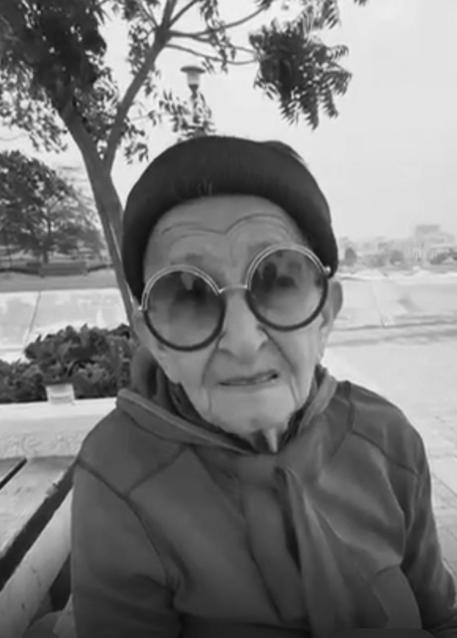 الامارات | محمد بن راشد ينعى هالة الميداني: 45 عاماً في دبي أحبت الجميع فأحبها الجميع