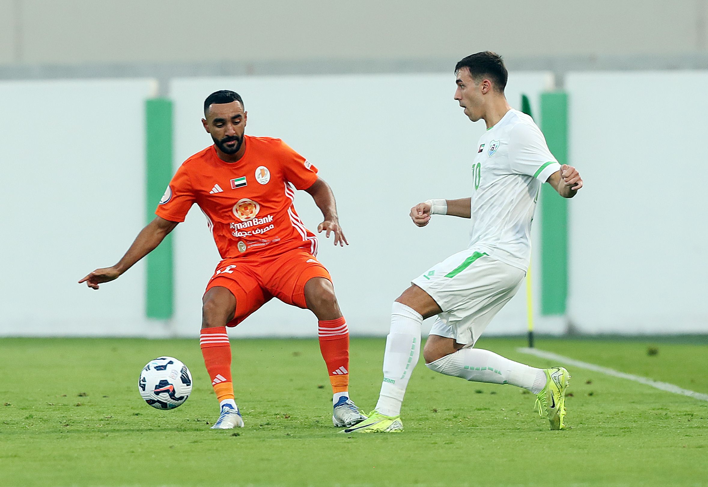 الامارات | عجمان يُزيد متاعب دبا الحصن