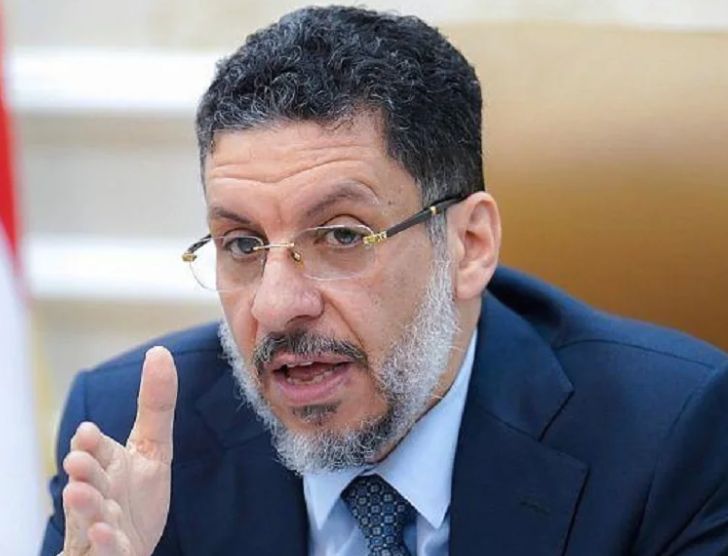 بالتزامن مع انباء عن اقالته ...بن مبارك يفاجئ الجميع ويبعث هذه الرسالة للملك سلمان