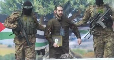 الصليب الأحمر يتسلم 4 أسرى من الفصائل الفلسطينية فى النصيرات.. صور