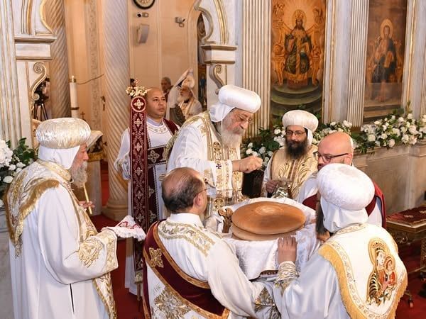 رسامة 12 كاهنًا لكنائس الإسكندرية بيد البابا تواضروس