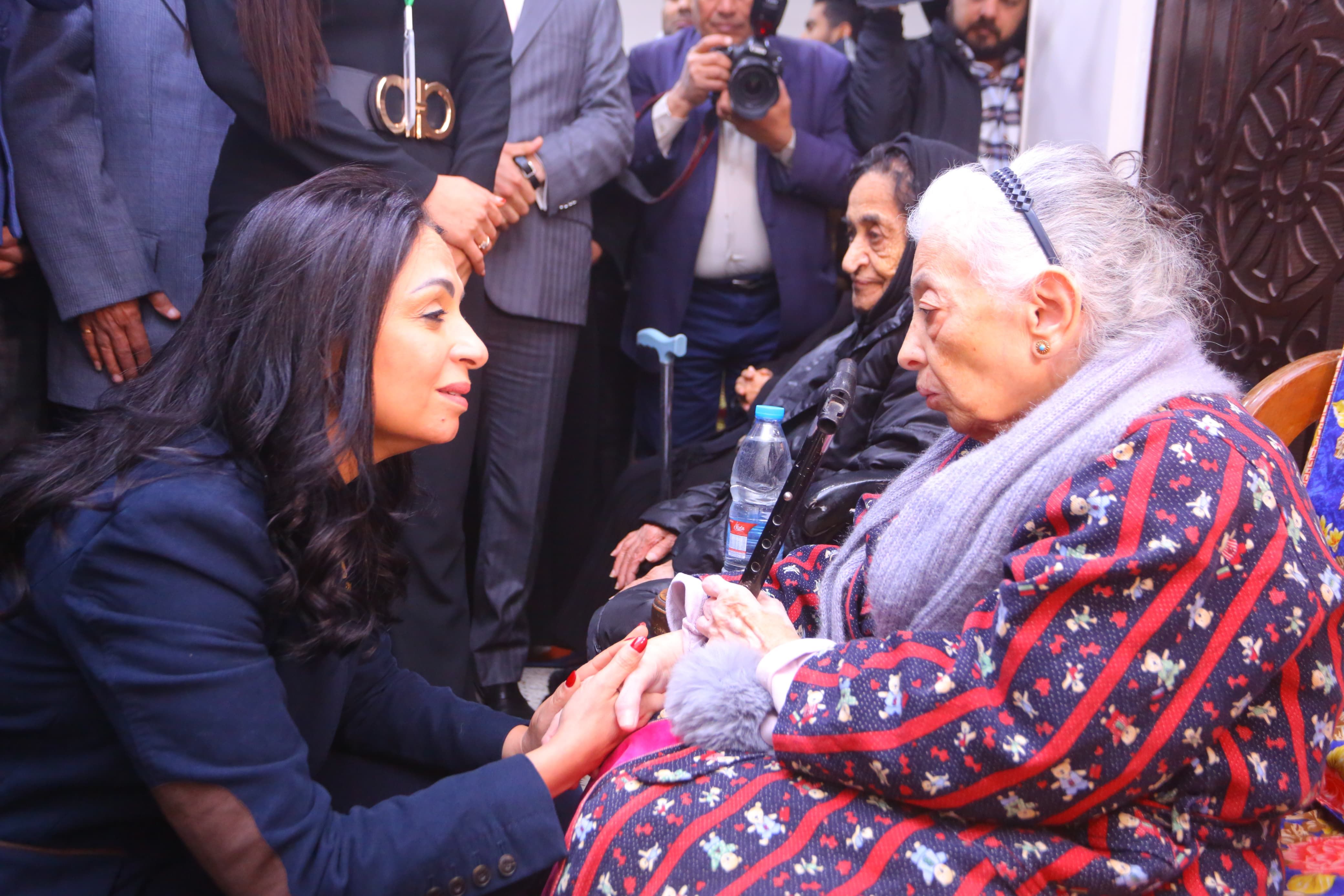 وزيرة التضامن ومحافظ القاهرة يفتتحان دارا للمغتربات بشبرا