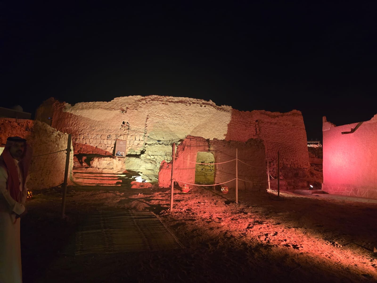 بالتزامن مع يوم التأسيس.. الداخلية السعودية تطلق مبادرة "مكان التاريخ".. صور