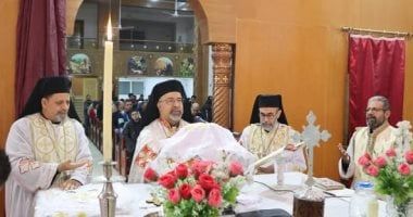 الأنبا إبراهيم إسحق يترأس قداس الاحتفال بيوم الخادم البطريركي الرابع