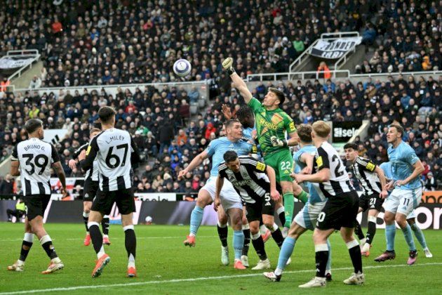 بطولة إنكلترا: 4 أهداف في 11 دقيقة لنيوكاسل تضعه في المركز الرابع