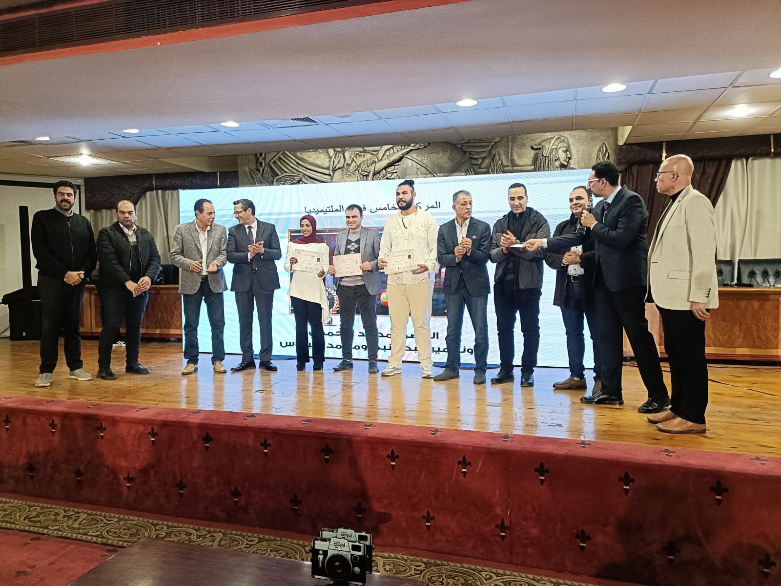 الخليج 365 يفوز بجائزة شعبة المصورين الصحفيين عن فيلم "الراهبة عروس المسيح"