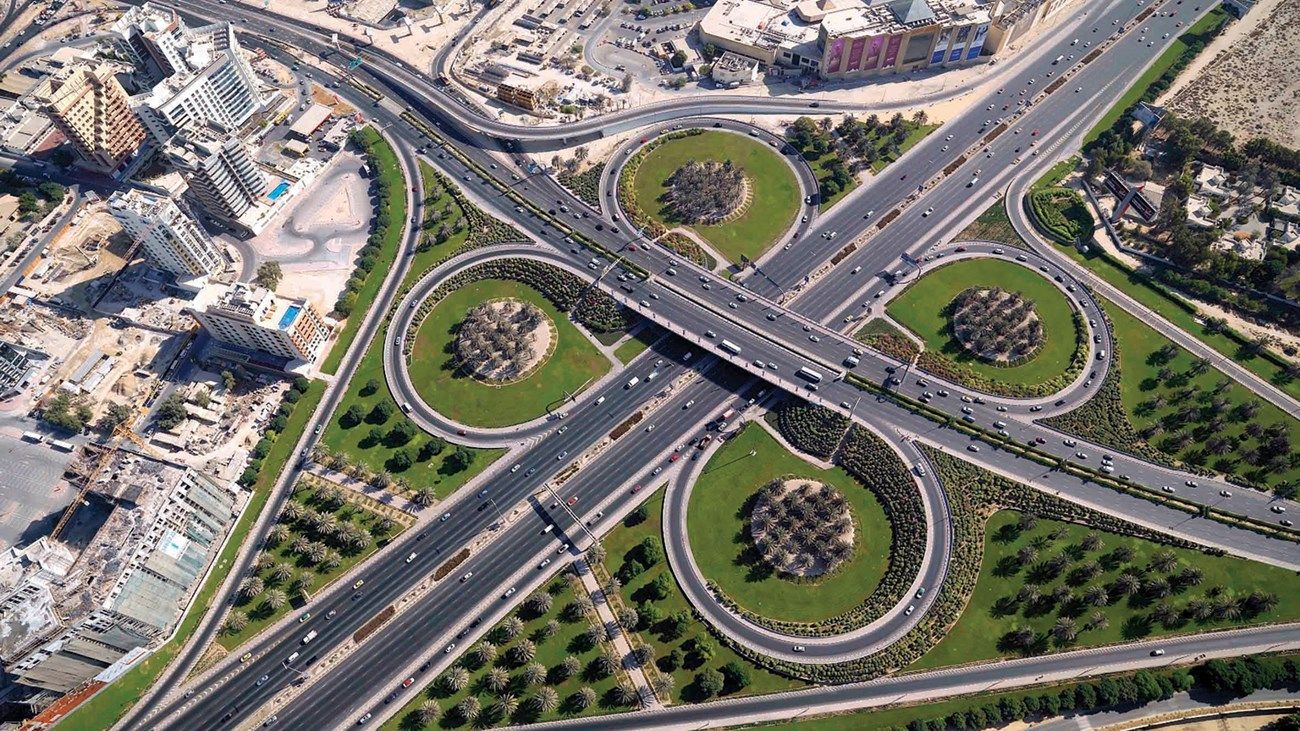 الامارات | "طرق دبي" ترسي عقد مشروع تطوير تقاطعات على شارع القدرة بتكلفة 798 مليون درهم