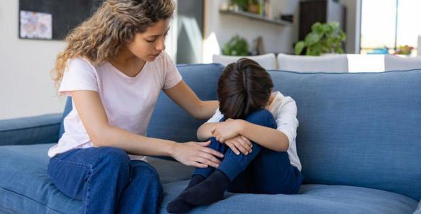 طفلك بيعيط كتير ومش عارفة السبب؟.. 5 عوامل محتملة لازم تعرفيها