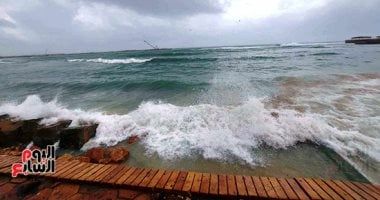 الأمواج ترتفع 3 أمتار .. تحذير عاجل من الأرصاد بسبب حركة الملاحة