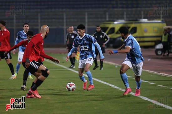 أحمد سمير يتعادل لطلائع الجيش أمام بيراميدز بهدف لمثله.. صور