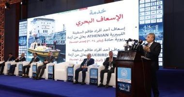 أسامة ربيع: 47 سفينة غيّرت مسارها لعبور قناة السويس بدلا من رأس الرجاء الصالح