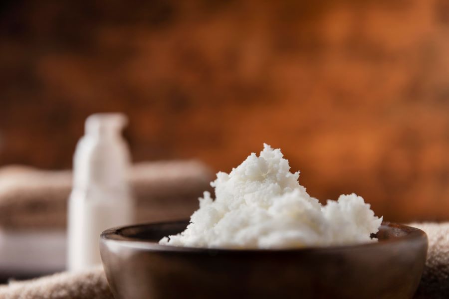 أقوى المنتجات الطبيعية لحماية البشرة من التجاعيد وتجديد شبابها