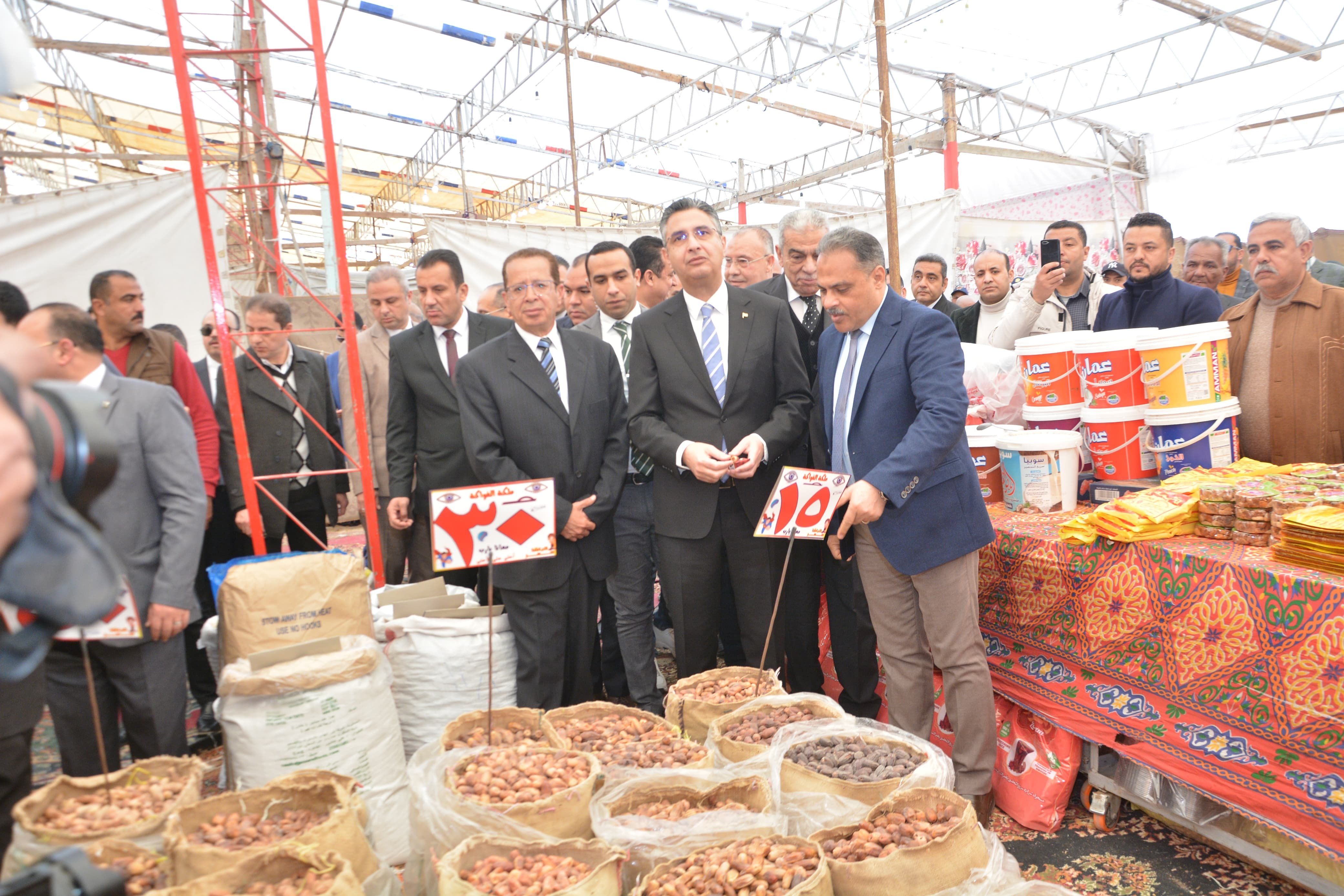 تفاصيل افتتاح وزير التموين معرض أهلاً رمضان بمدينة العاشر من رمضان