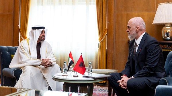 رئيس الدولة: الإمارات وألبانيا تتعاونان من أجل مستقبل مستدام لشعبيهما