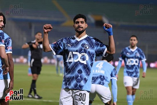 أحمد سمير يتعادل لطلائع الجيش أمام بيراميدز بهدف لمثله.. صور