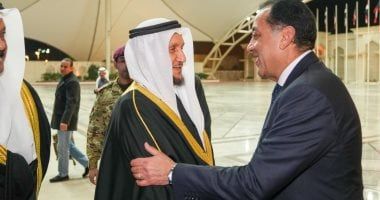 رئيس الوزراء يغادر الكويت بعد انتهاء زيارته الرسمية