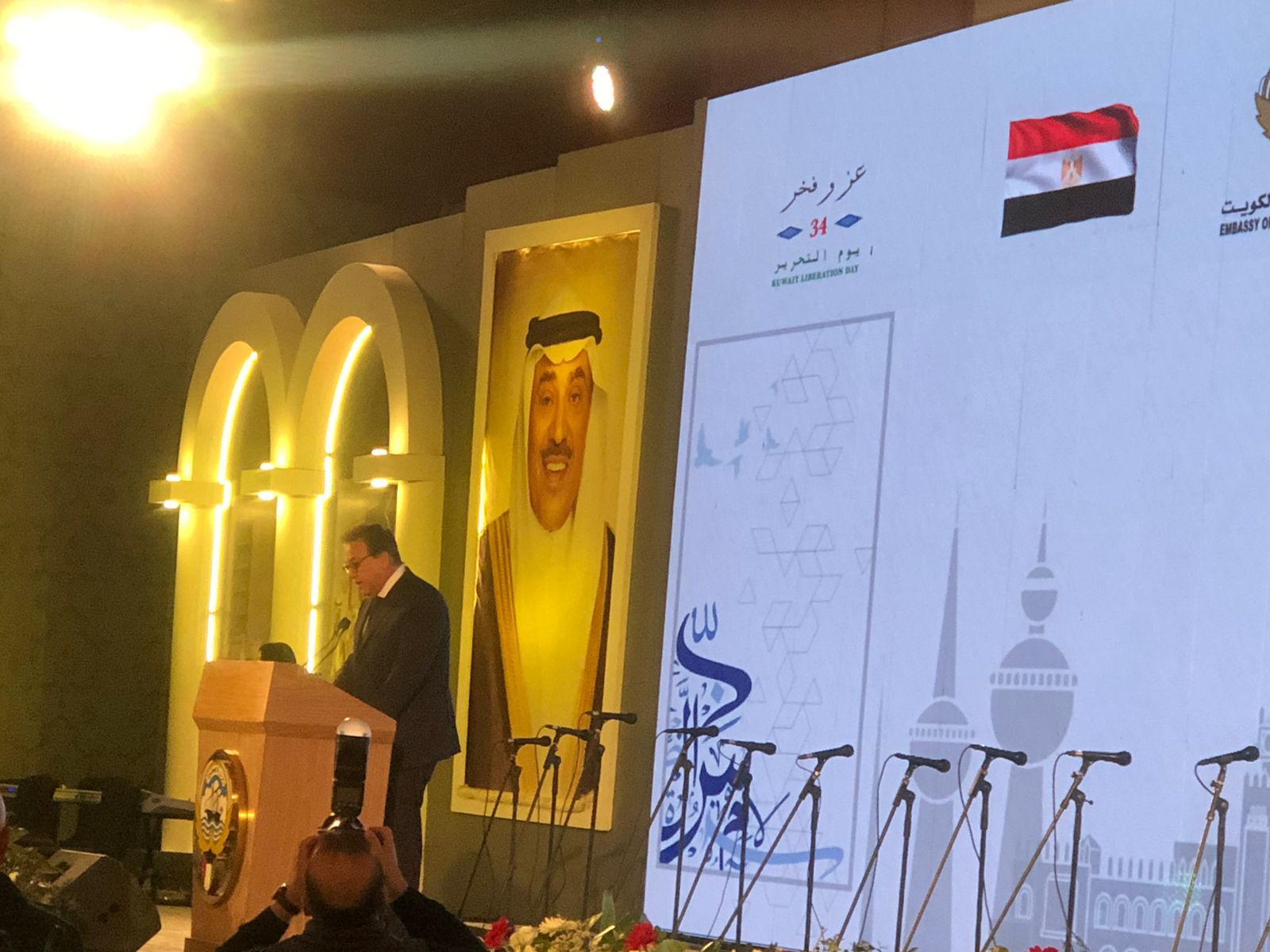 سفير الكويت: جهود مصر الكبيرة فى غزة تؤكد محورية دورها الإقليمي والدولى.. فيديو