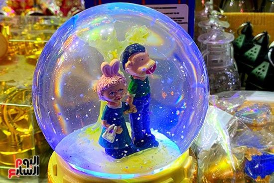 فوانيس وخيامية.. شوارع القاهرة والجيزة تتزين لاستقبال شهر رمضان.. صور