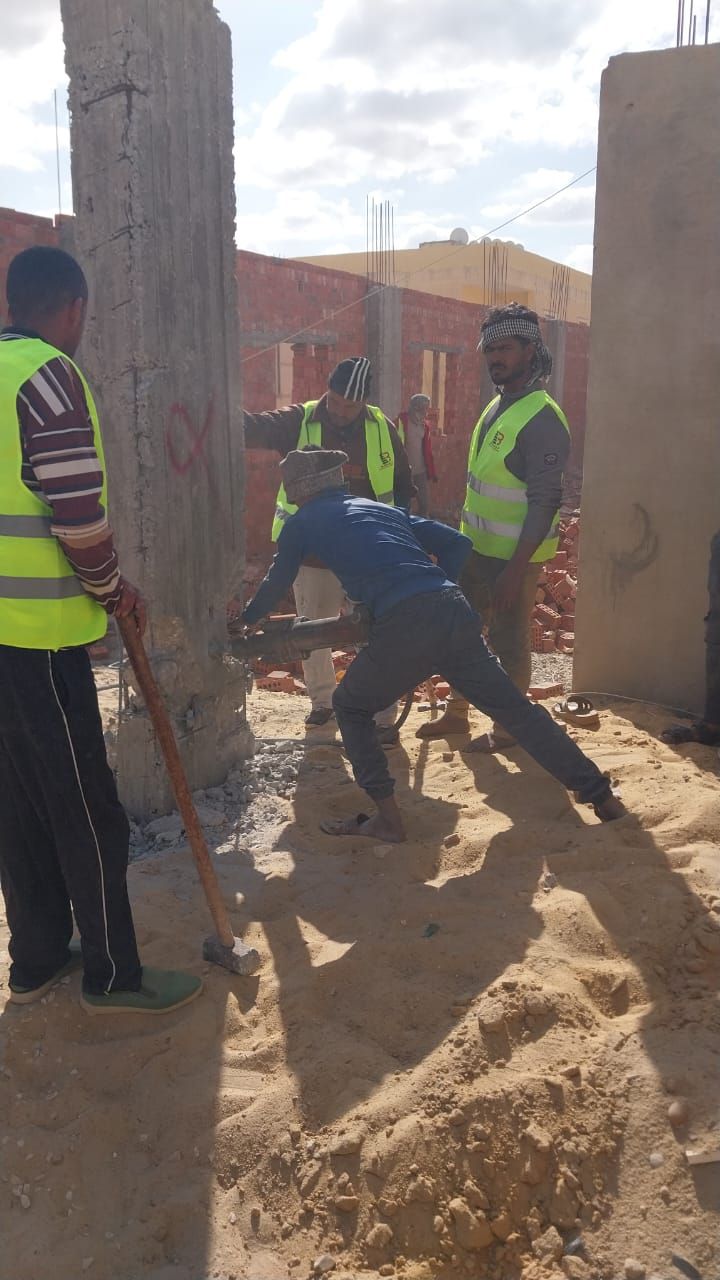 رئيس جهاز مدينة الشروق يقود أكبر حملة لإزالة التعديات.. صور