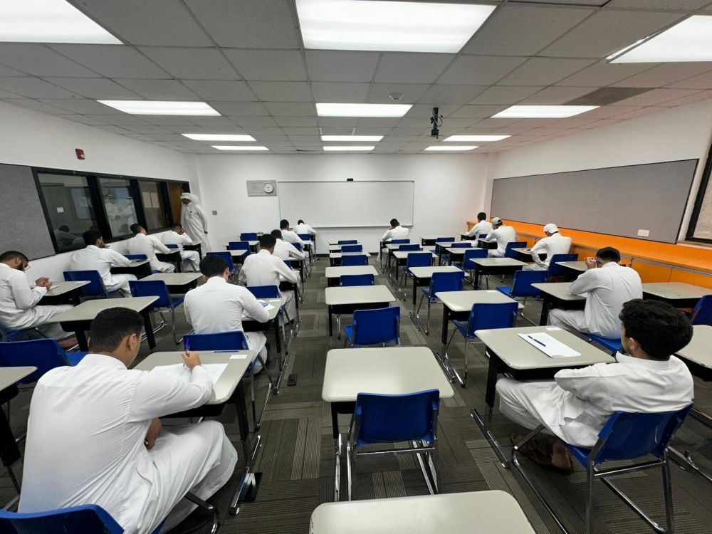 الاختبار التحصيلي لطلاب الثانوية على فترتين.. والتسجيل ينطلق اليوم