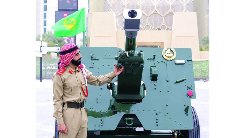 الامارات | قيادة «مدفع رمضان» واجب وطني يعوّض «العميمي» عن الإفطار مع الأهل