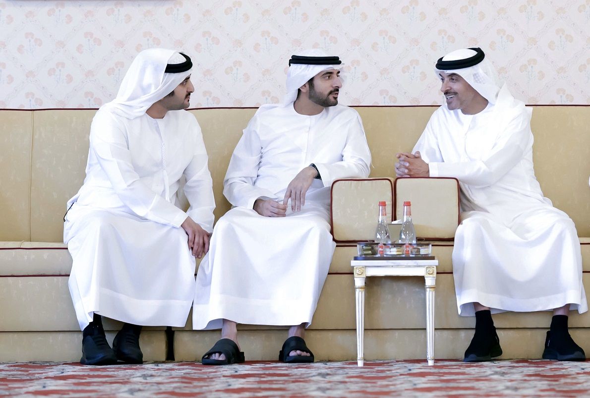 الامارات | حمدان بن محمد وهزاع بن زايد يستعرضان مسيرة التنمية الشاملة في الإمارات
