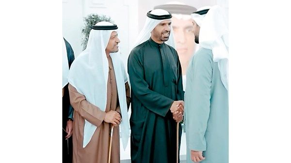 شيوخ رأس الخيمة يحضرون العرس الجماعي لأبناء الرمس