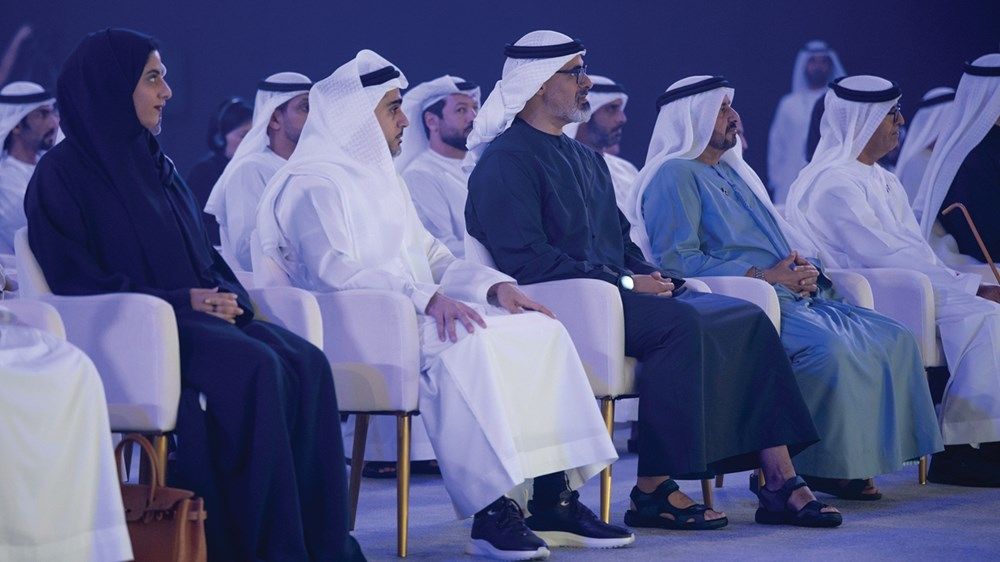 تحت رعاية رئيس الدولة.. خالد بن محمد بن زايد يكرِّم الفائزين بجائزة الشيخ خليفة للامتياز