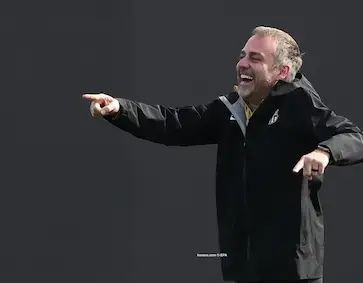 فليك يزيد الغموض حول موقف يامال من موقعة أتلتيكو مدريد