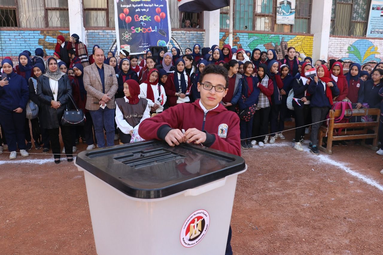 انتهاء فعاليات جولات الهيئة الوطنية للانتخابات الميدانية بأسيوط.. صور