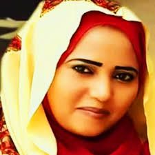 شاهد بالفيديو.. الفنانة فهيمة عبد الله تغني “للبايرة” و “الصبجة” وتثير سخرية الجمهور