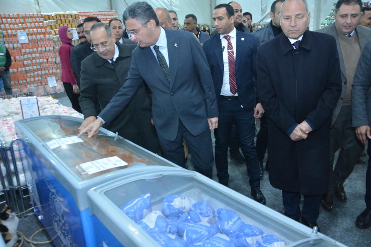 طرح 580 صنفًا من السلع الغذائية بمعرض أهلا رمضان بتخفيضات تصل لـ30%