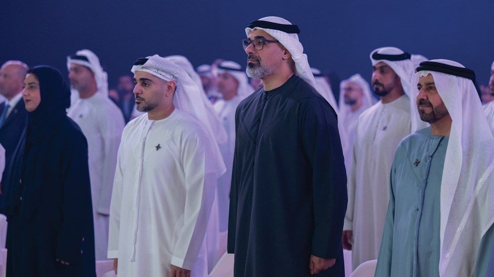 تحت رعاية رئيس الدولة.. خالد بن محمد بن زايد يكرِّم الفائزين بجائزة الشيخ خليفة للامتياز