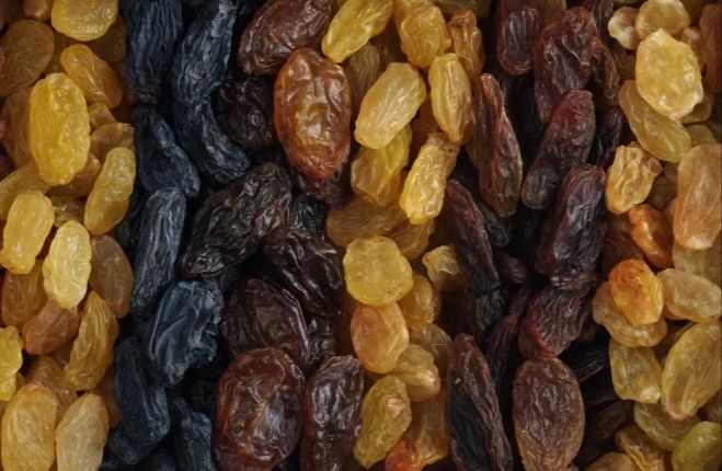 تعرف على فوائد تناول الزبيب في شهر رمضان