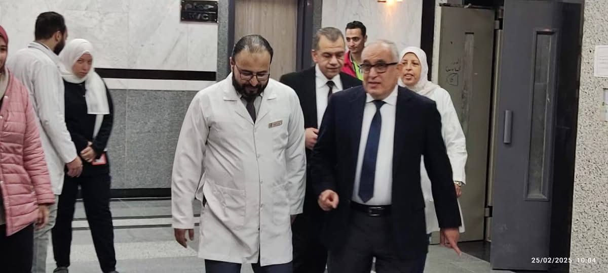 رئيس هيئة التأمين الصحى يتفقد أعمال التطوير بمستشفى أطفال مصر