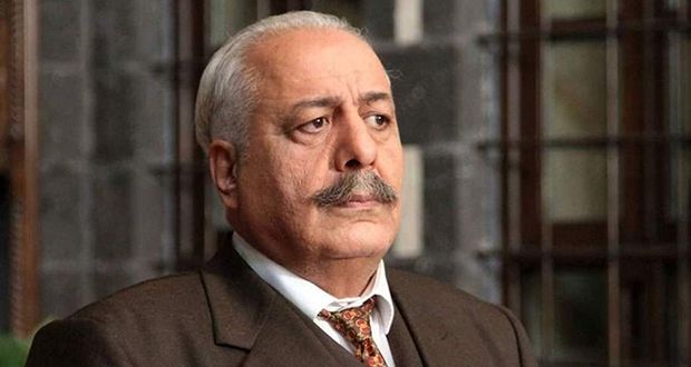 بالصور – ظهور نادر لابنة أيمن زيدان من طليقته الكويتية