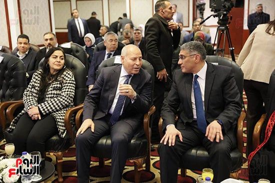 نائب محافظ الجيزة تعلن افتتاح المعرض رقم 45 لمنتجات أصحاب الحرف اليدوية.. صور