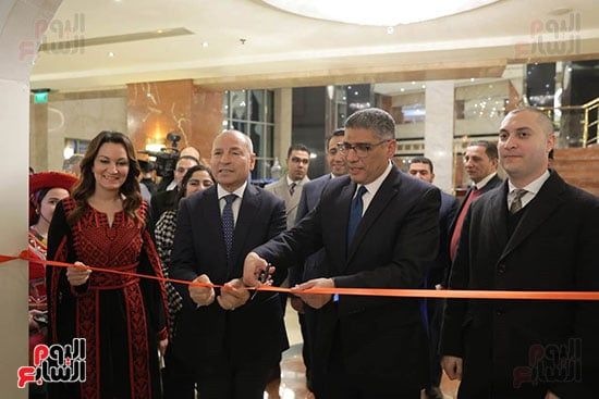افتتاح معرض الجيزة للتراث والحرف اليدوية بمشاركة عربية وأجنبية.. صور