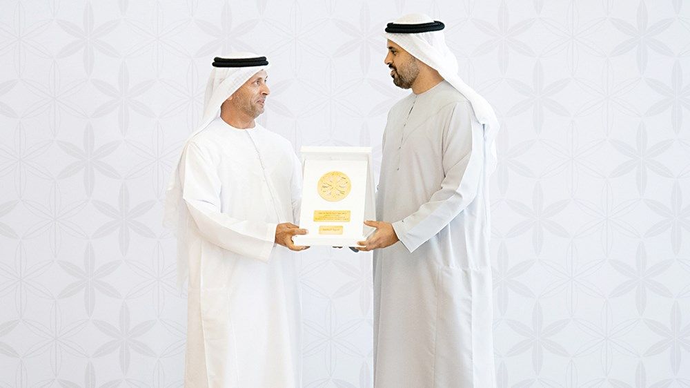 ذياب بن محمد بن زايد: إعداد جيل قادر على مواجهة التحديات المستقبلية بطرق مبتكرة وفعّالة