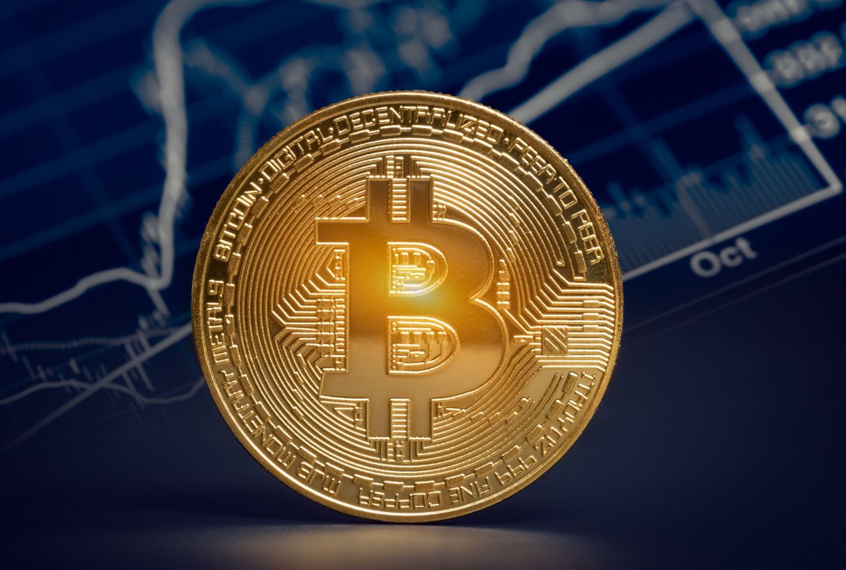 البيتكوين عند منعطف حرج بعد 90 يوم من التجميع وهبوط السوق