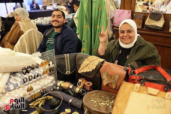 افتتاح معرض الجيزة للتراث والحرف اليدوية بمشاركة عربية وأجنبية.. صور