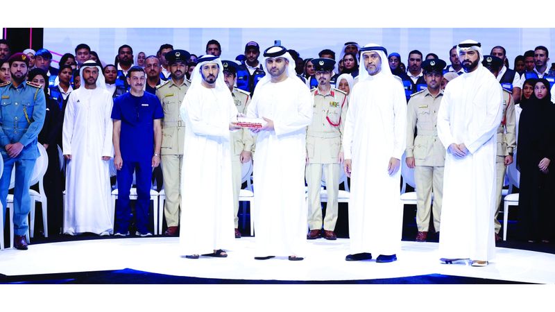 الامارات | منصور بن محمد: البنية التحتية المتطورة  في دبي دعمت جاهزيتها للتعامل مع الأزمات