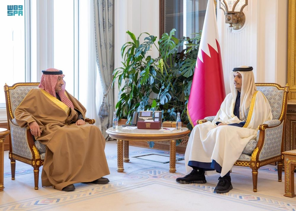 "الخريجي" يبحث دعم علاقات التعاون مع وزير الخارجية القطري