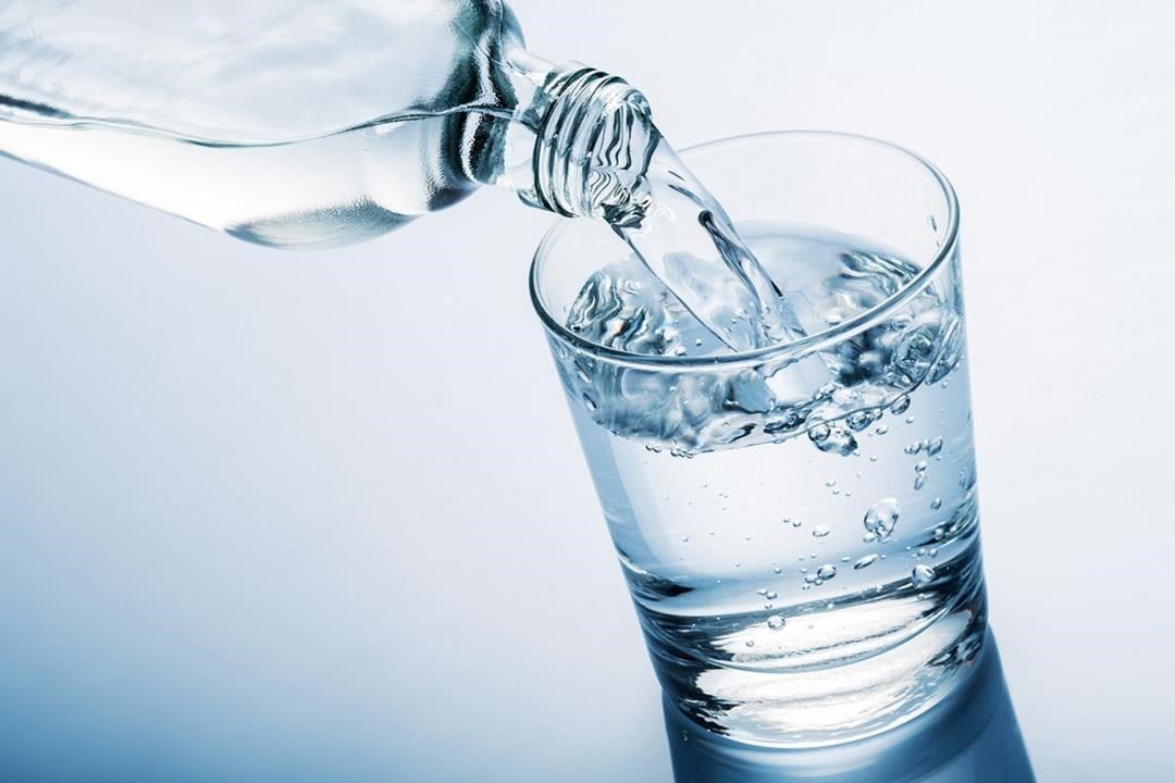 الماء سر الصحة والحيوية.. فوائد مذهلة تجعلك لا تستغني عنه