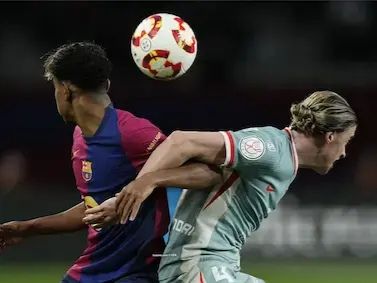 أتلتيكو مدريد يقتنص تعادلا دراميا من أرض برشلونة بكأس الملك