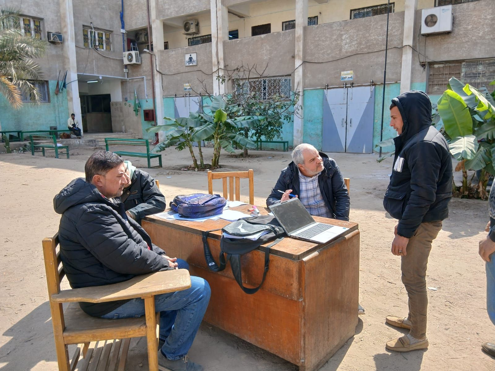 وزارة العمل تواصل اختبارات مرشحين تقدموا لوظائف بالخارج