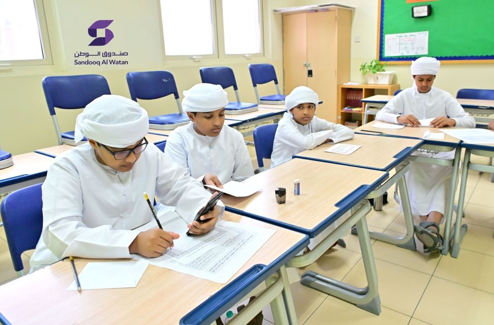 الامارات | قبل الامتحانات.. 10 مهام تشغل المدارس في الوقت الراهن