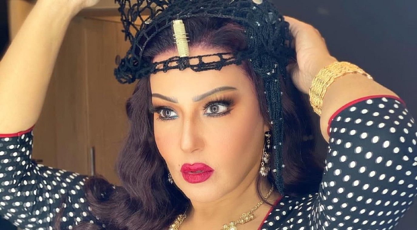 شاهدوا سمية الخشاب بالعباءة والنقاب في كواليس أم 44