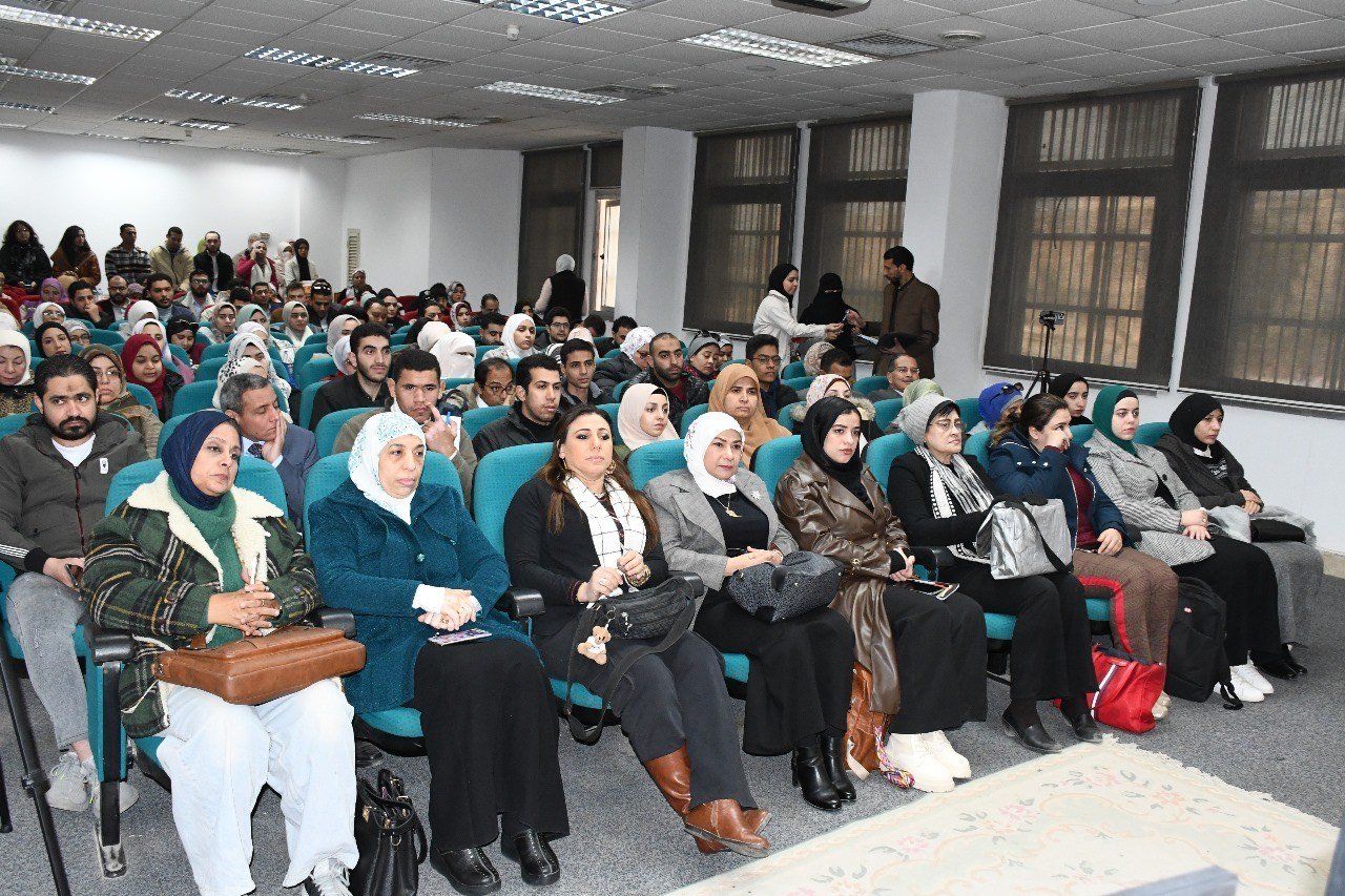 جامعة حلوان تنظم ورشة عمل عن تطبيقات الذكاء الاصطناعى فى البحث العلمى